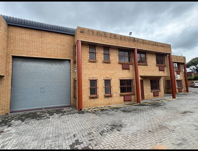 400M² WAREHOUSE TO LET IN LINBRO PARK